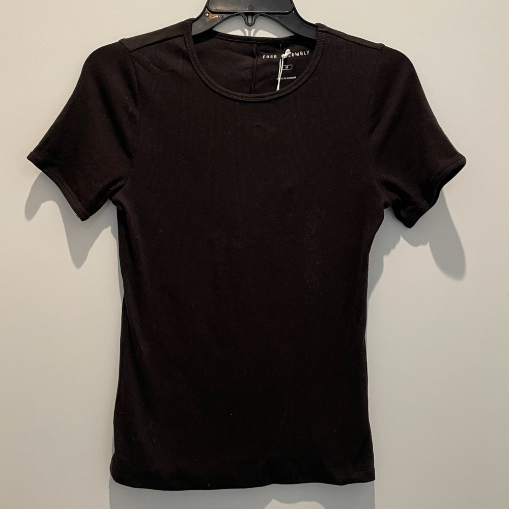 Black Tshirt!